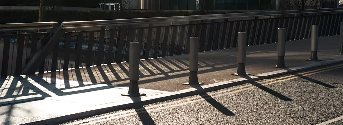 Car Bollard Installation for Parking Lots, Driveways in Longueuil, QC