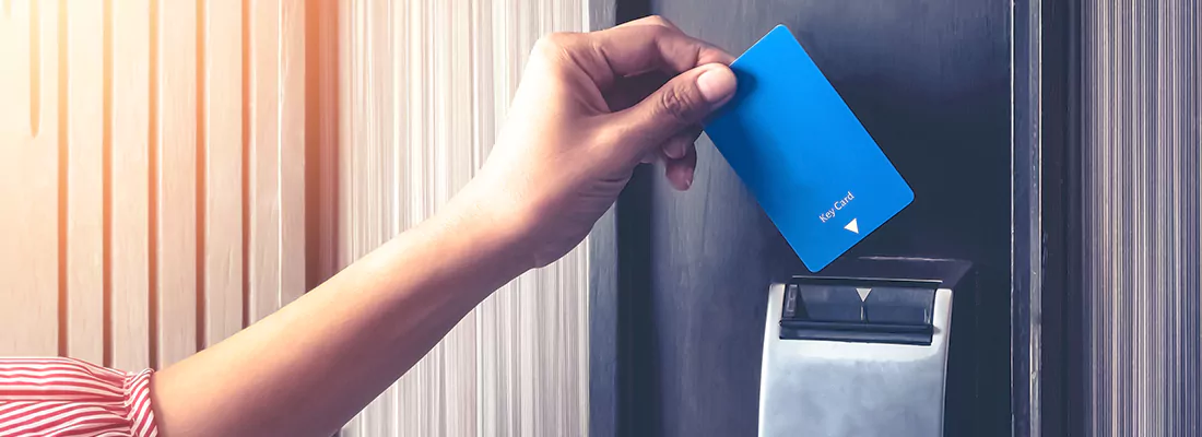 Card Lock System Integration with Existing Security in Longueuil, QC