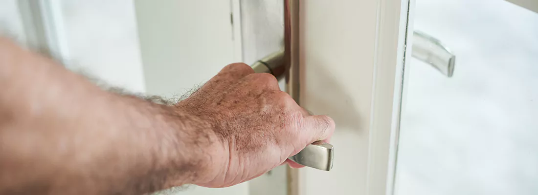Custom Push to Lock Door Systems for Your Property in Longueuil, QC