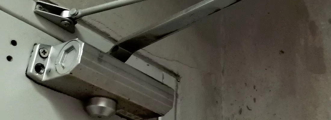 Door Closer Adjustment in Longueuil, QC