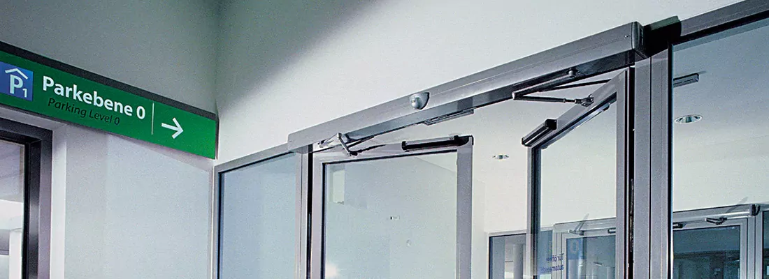 Home Depot Door Operator Service in Pointe-Claire, QC