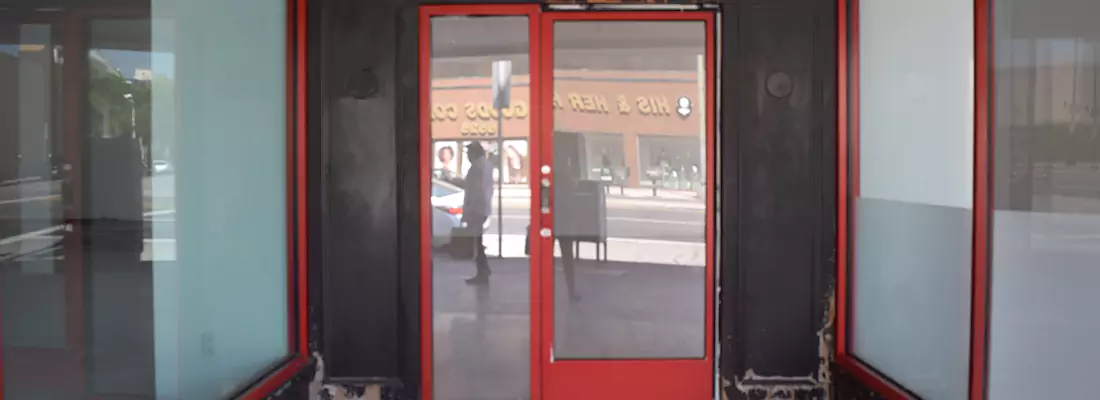 Sliding Motion Sensor Door Service in Verdun, QC