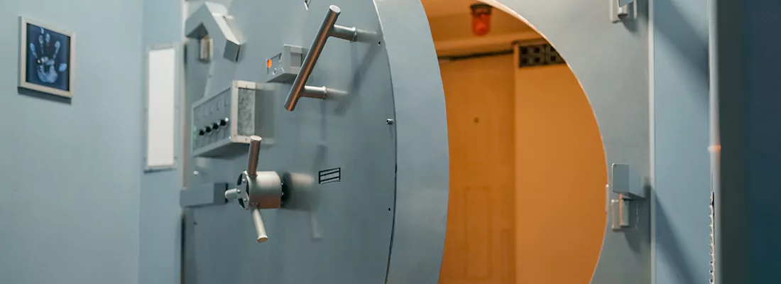 Vault and Safe locksmith services in Longueuil, QC